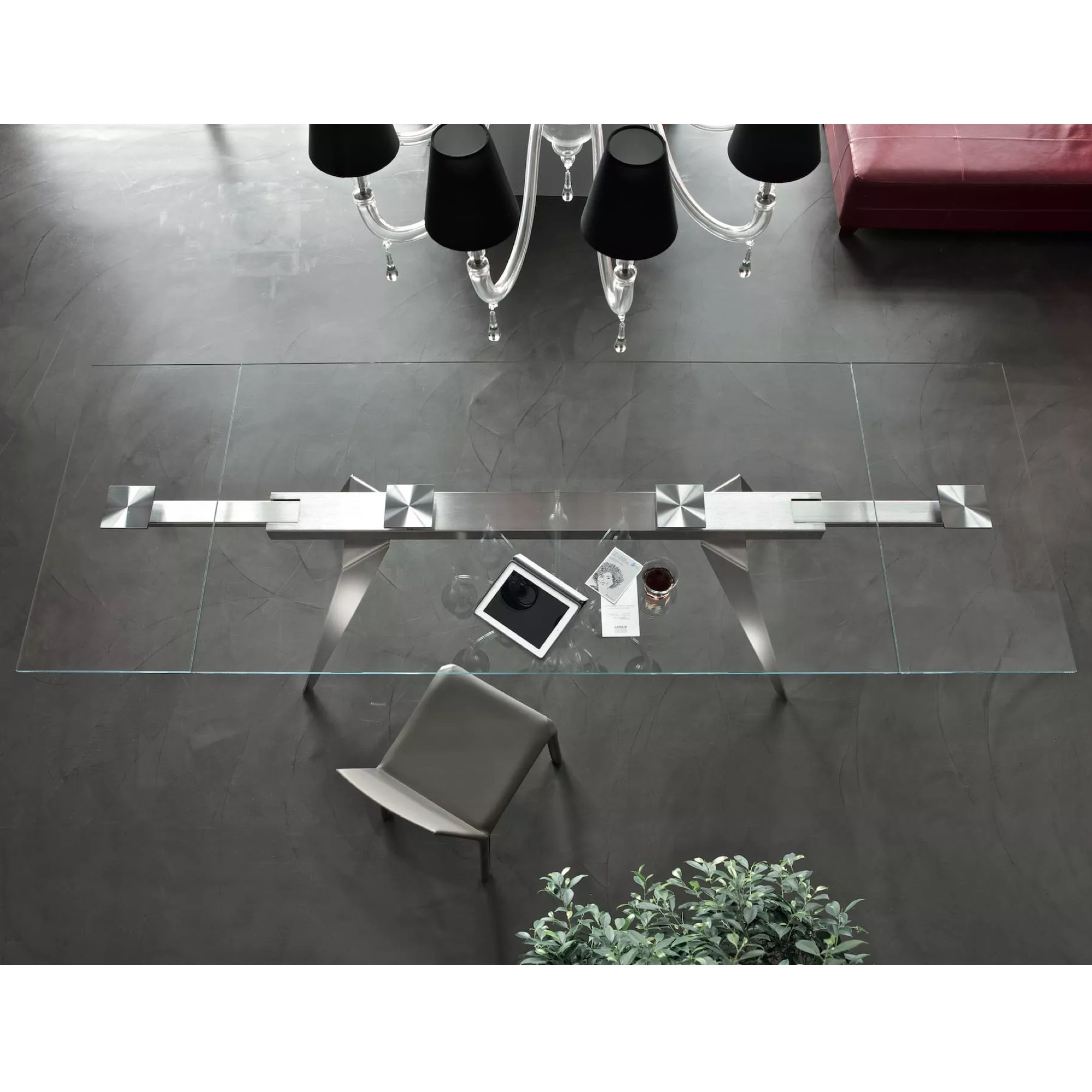 Ramos Dining Table